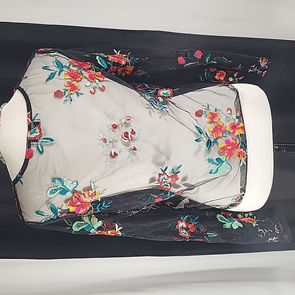 Wild Flower Mesh Embroidered Black Long Sleeves Top. 6 - Picture 3 of 13
